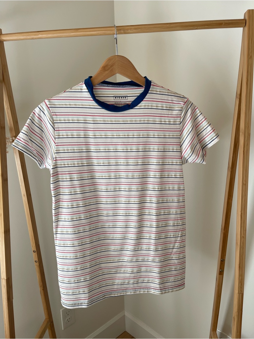 Men’s Soft Crew Neck Tee ~ Kickee